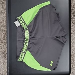Womens UA Shorts